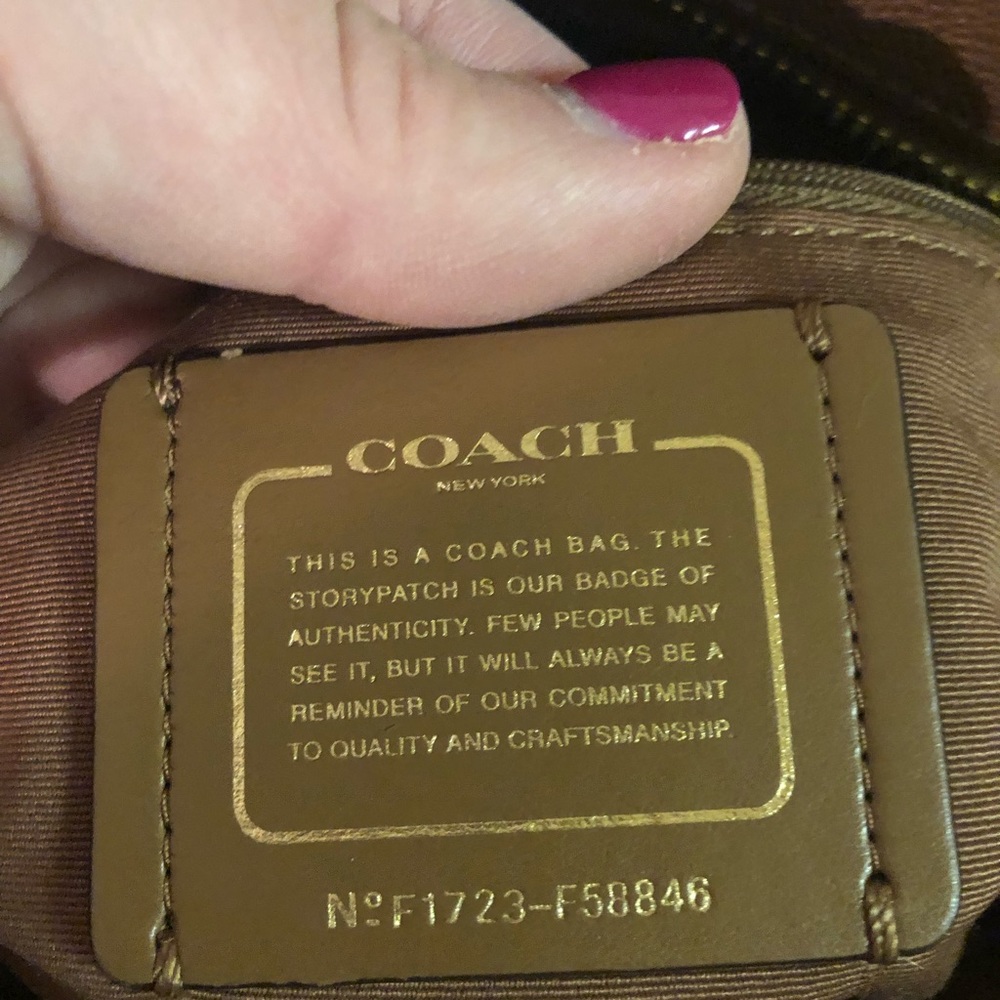 Coach City Zip Tote - Picture 7 of 8